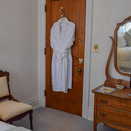The Lamplighter Bed & Breakfast Of Ludington Εξωτερικό φωτογραφία